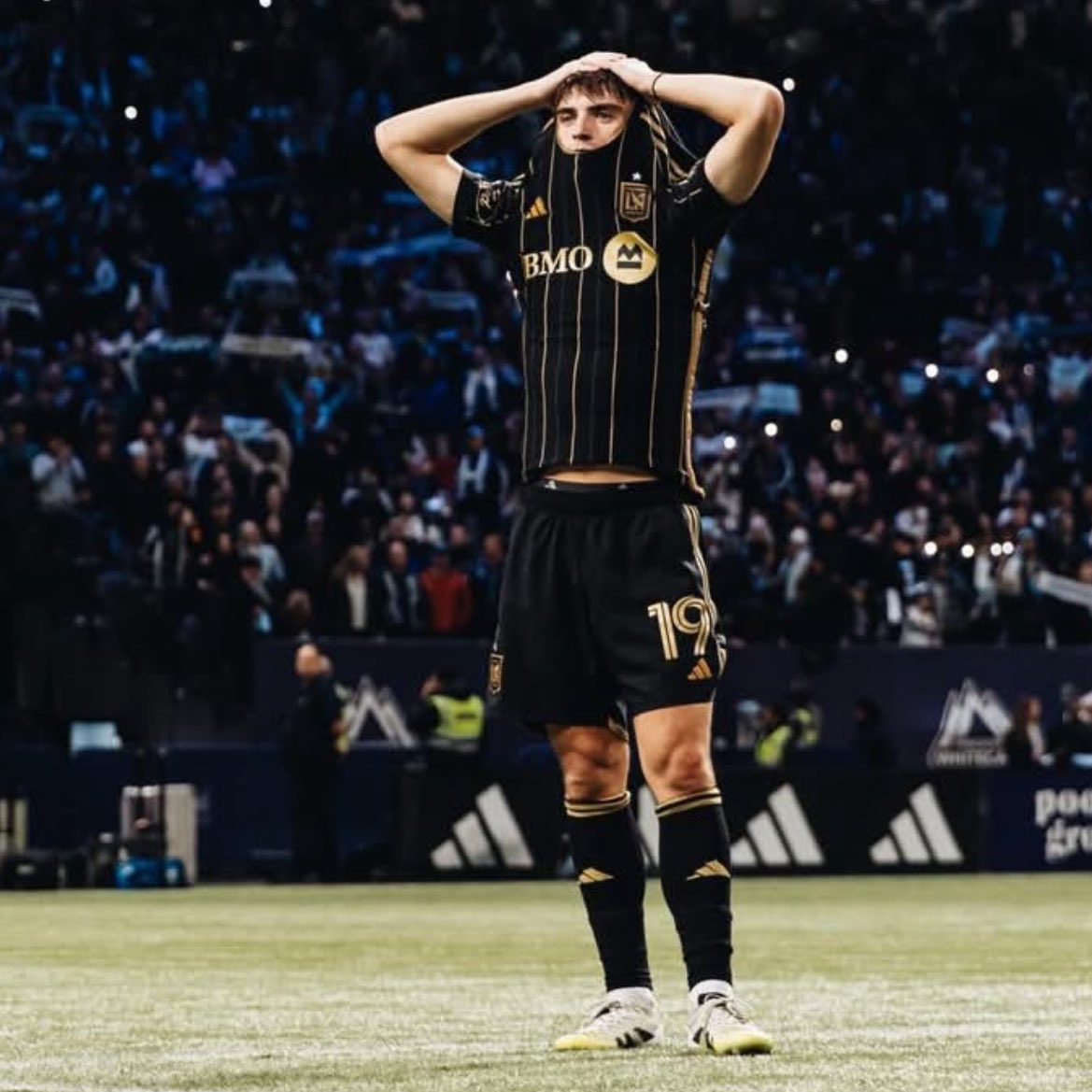 Andrew Moran anunció su salida de LAFC. Aparentemente no se ejecutará su opción de compra y regresará al Brighton and Hove Albion.