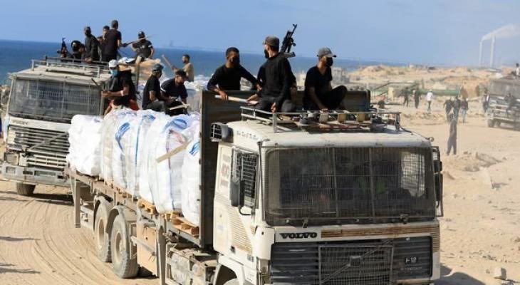 sahabatalaqsha's tweet photo. Sejarawan Prancis Jean-Pierre Filiu—yang menghabiskan lebih dari satu bulan di Gaza pada awal tahun ini—mengungkap bukti tegas bahwa tentara penjajah “Israel” mendukung geng-geng kriminal yang menjarah konvoi bantuan di Jalur Gaza. https://t.co/HfHFiYR9tx
