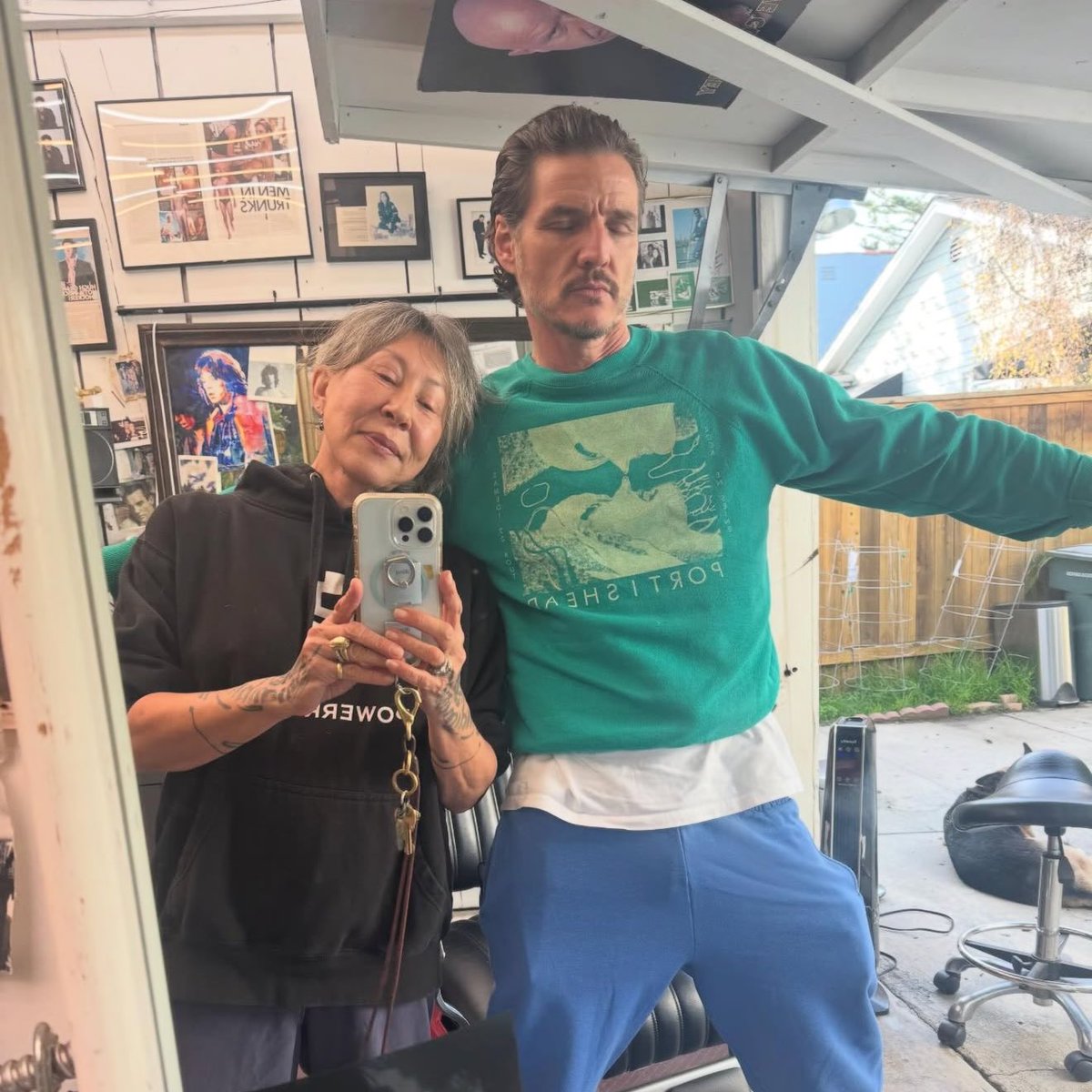 joelspascal's tweet image. HE LOOKS SO GOOD OMG 😭😭