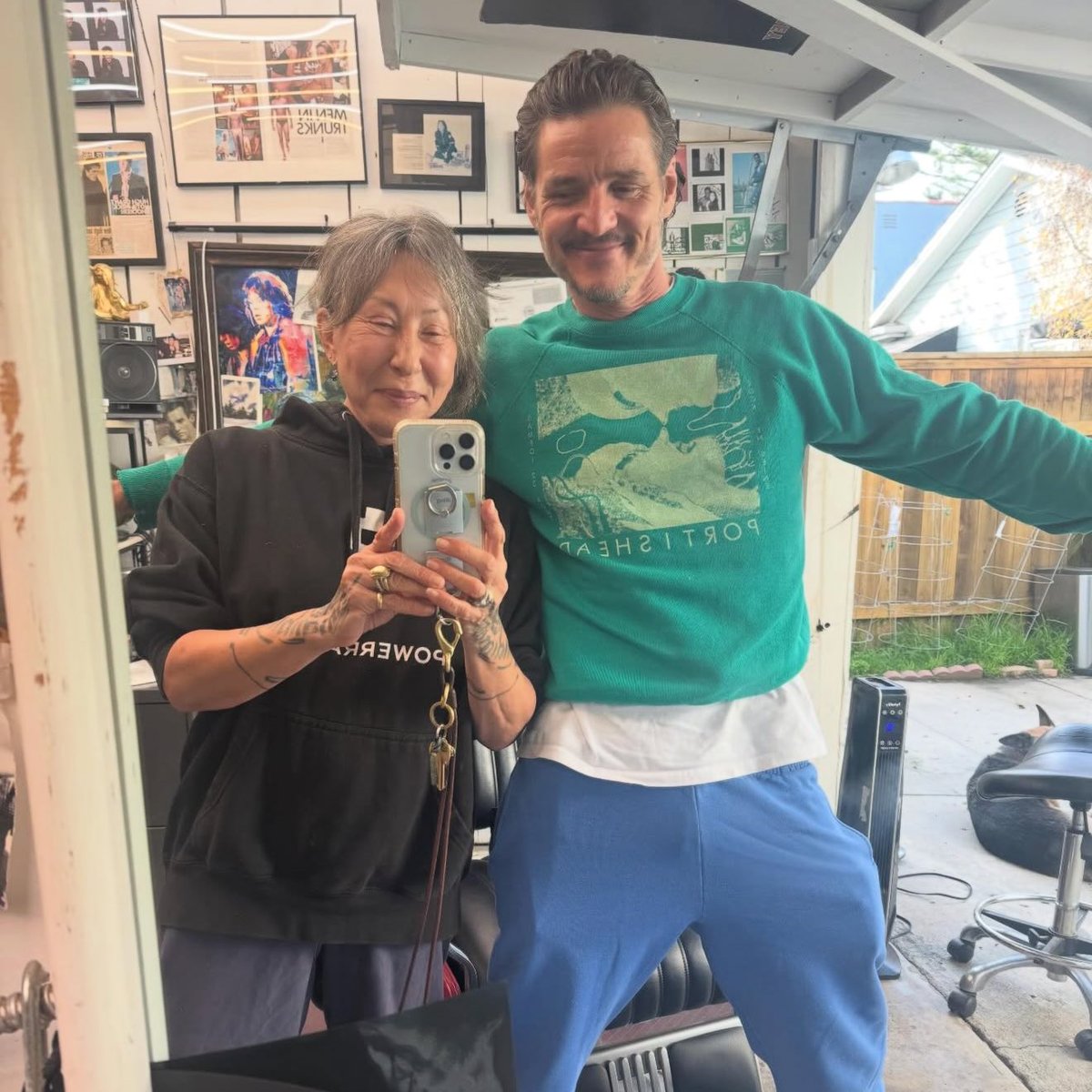 joelspascal's tweet image. HE LOOKS SO GOOD OMG 😭😭