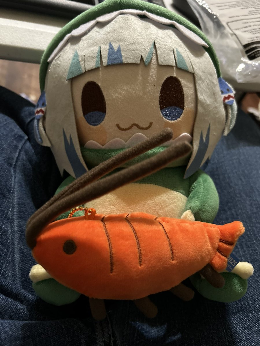 cryptid_chris25's tweet photo. Love that they arrived this week. Miss her #gura #hololive #HololiveEN #dinogura #ebichan https://t.co/Ndjv6BIsG0
