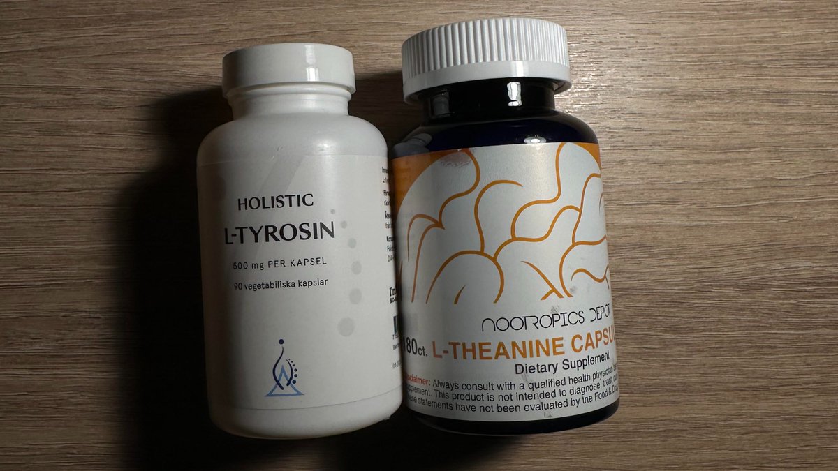 BasedBiohacker's tweet image. to maintain max efficacy of l-theanine and especially l-tyrosine, i&apos;ve found that cycling off 1 week every 8-12 weeks does wonders, beyond just using l-tyrosine max 4 days per week. l-theanine is much more forgiving - i use it everyday and cycle off as per the above. 400-800 mg…