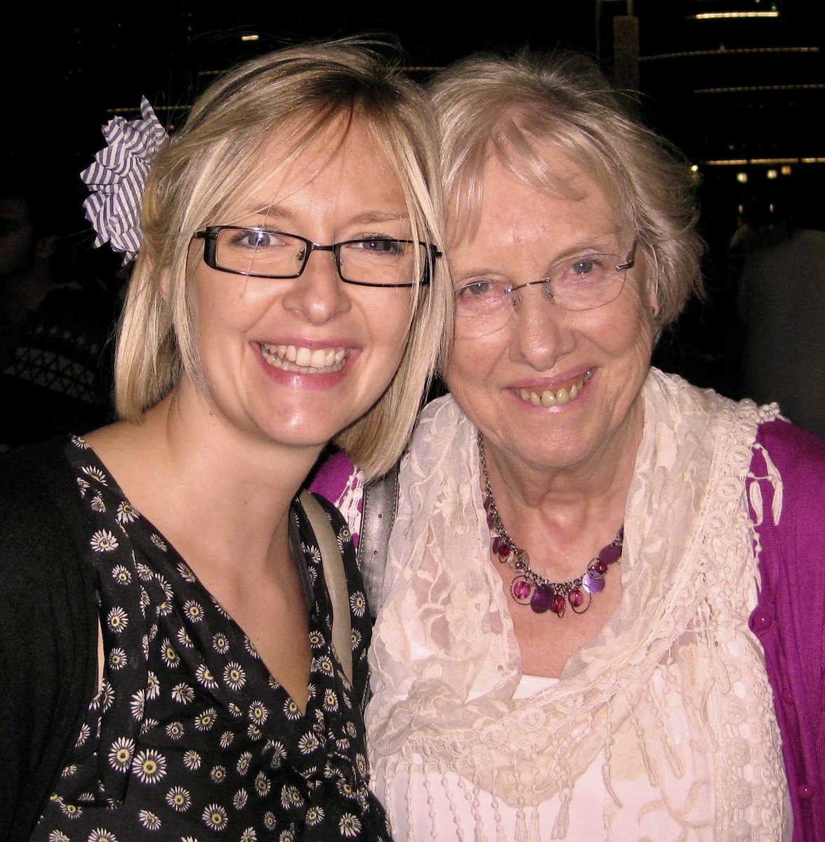 Sophie L. Henderson 🩷 NOT ACTUALLY YOURS May 7 tweet media