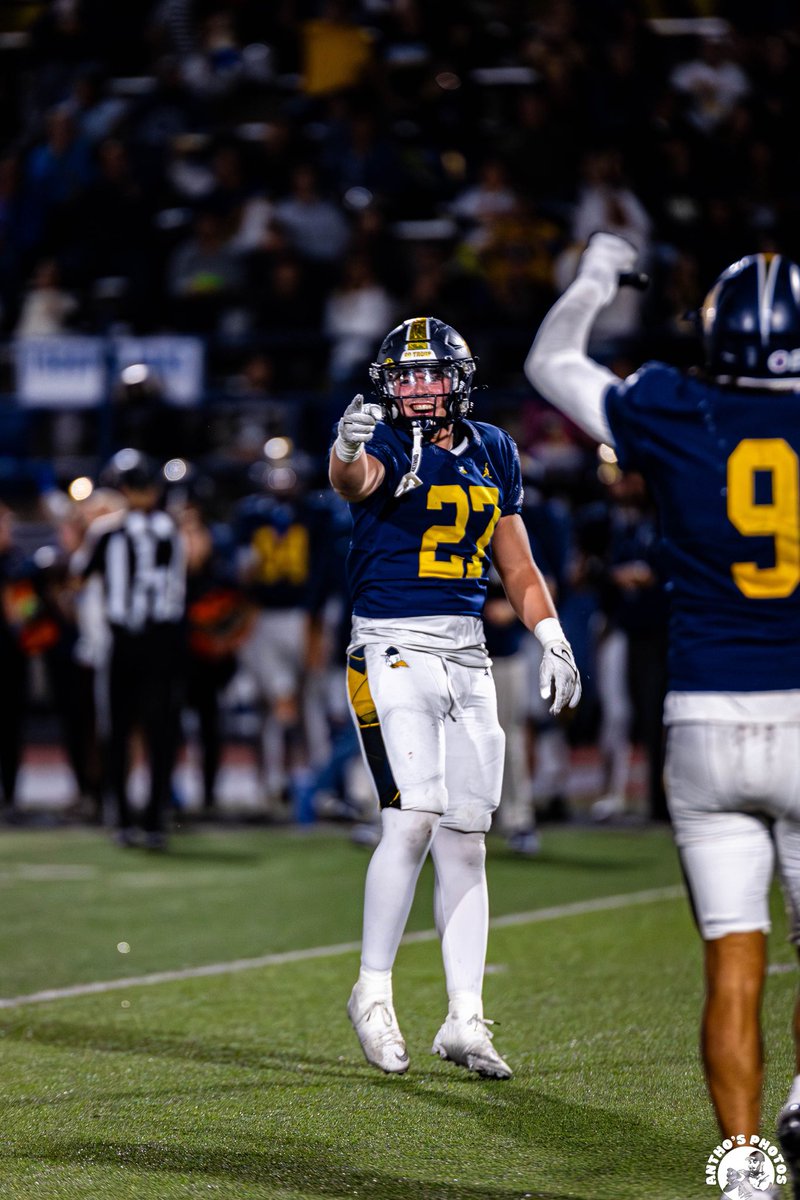 Senior Season Highlights
49 TOT
11 TFL
7 SACKS
14 HURRIES
2 PD
<a href="/KyleDevaney17/">Kyle Devaney</a> <a href="/Aus_Doce12/">Coach Aus🤝</a> <a href="/CoachD_Delgado/">David Delgado</a> <a href="/_CoachOlson/">Ben Olson</a> <a href="/CoachGMaynes/">Gabriel Maynes</a> <a href="/CoachV_Moon/">Virnel Moon</a> <a href="/_CoachSteckel/">Jerone Steckel</a> <a href="/rsmem32_rod/">Rod</a> <a href="/bholsey96/">Bernard Holsey</a> 
hudl.com/v/2THkhP