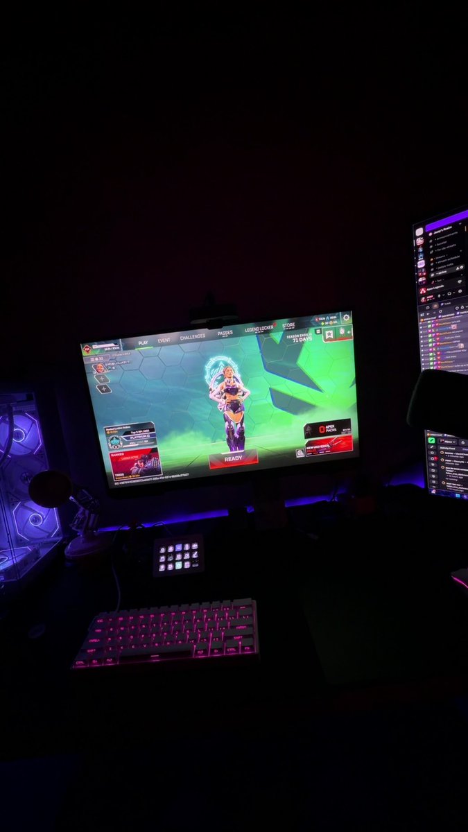 ᴊᴀᴢᴢʏ tweet media