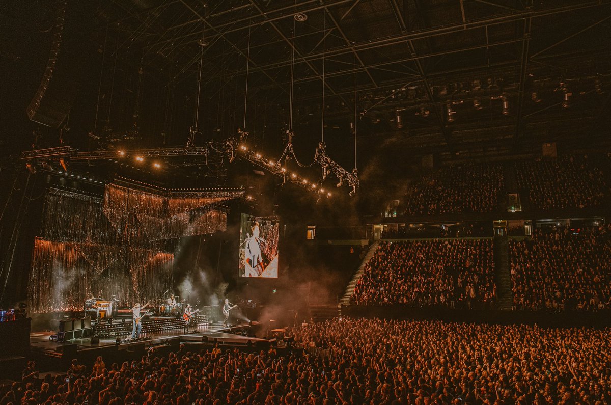 Lewis Roberts tweet media