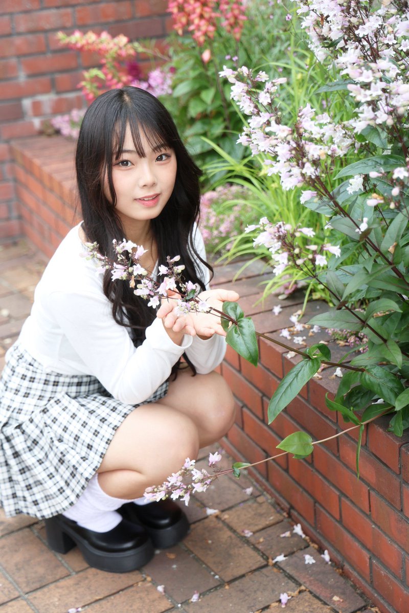 おはようございます☀️

11月も昨日で終わり！たくさんの応援ありがとうございました☺️
12月もよろしくお願いします🩷

12/7(日)今週末は撮影会📷こっこも参加です🩷ご予約が寂しいのでよろしくお願いします🙇‍♀️♡昼の部もイルミネーションも空きがあるので撮ってほしいなぁ☺️

dear-girls.com/studio/12-7iru…