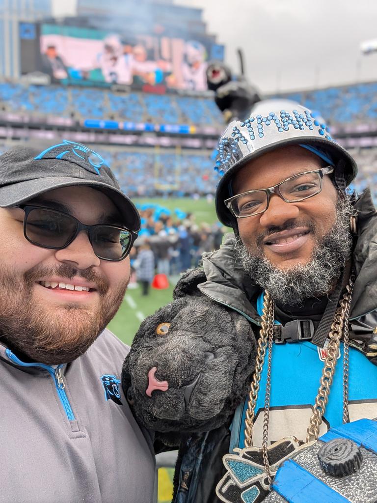 PsychoPump_'s tweet photo. Huge #Panthers win! #KeepPounding @CatmanJr87 @MadCattah https://t.co/X7JZhgkopv