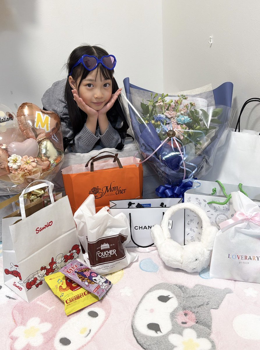 Mchan2024m's tweet image. ✨応援うれしかったです🫶🏻✨

物販も撮影会も
そしてプレゼントまで…
たくさんありがとうございました🧸💝
お友達も来てくれてすごく嬉しかったよ💖

寒かったけどみんなのおかげで
ぬくぬくえむたんでした🧸💕🪄

幸せな一日をありがとう💞

#ありがとうございました #えむたん
#みんな大好き…