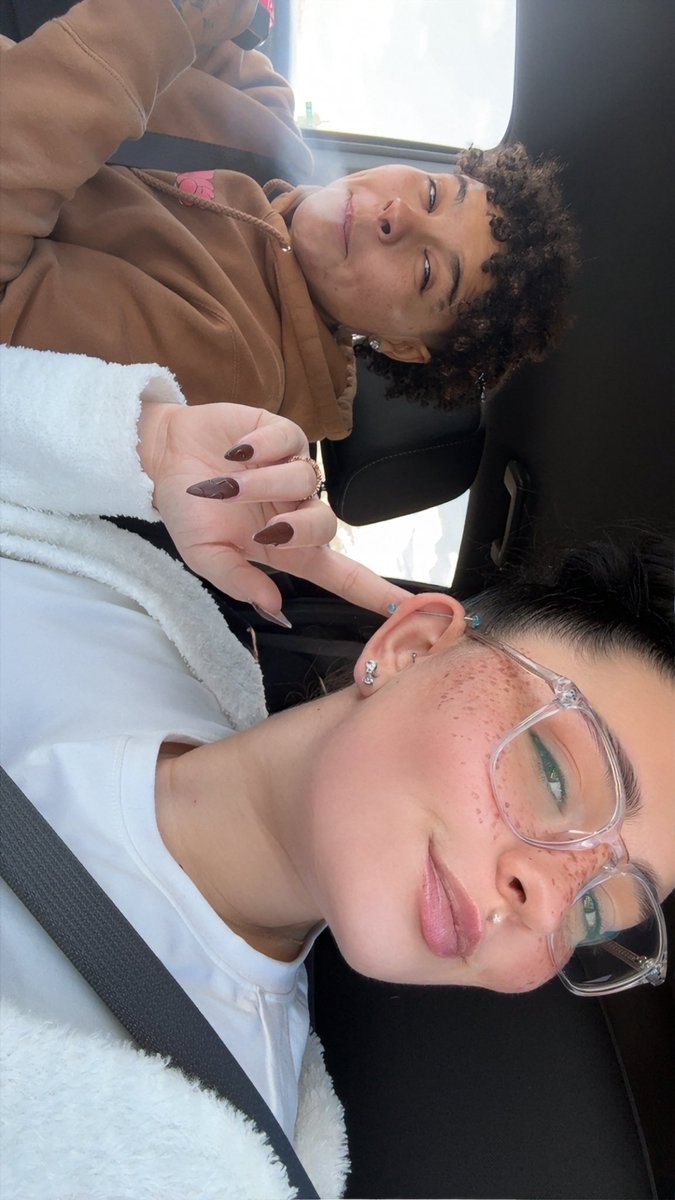 Holidays w you is always the best gift 💝