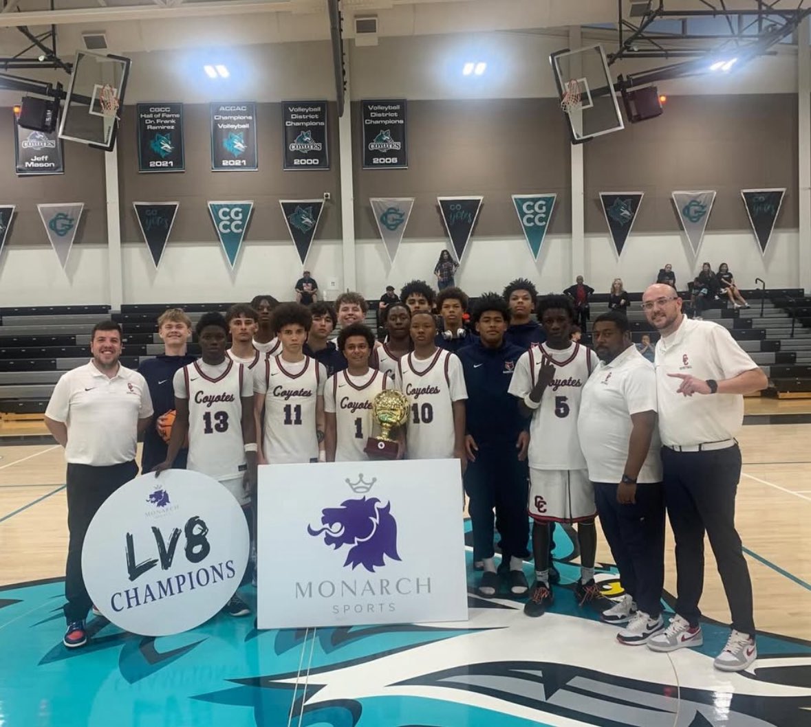 d1mo_09's tweet photo. LV8 Monarch Sports Tournament Highlights. Had a great weekend we went 3-0 and honestly proud to be apart of this team we played really hard and got it done. @CoachHettel https://t.co/86lhGpgX9K