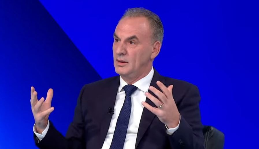 "Kush bre me kalu pragun? Na po hijmë me fitu." - Nisma Socialdemokrate dhe Limaj garojnë vetë më 28 dhjetor.