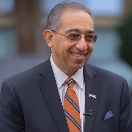 زى ما عندنا السير مجدى يعقوب فخر مصر عندنا كمان بروفيسور نادر حنا   
 اللى برغم شهرته لم ينسى يمد إيده لأهله في الصعيد لأنه راجل مصري أصيل بجد... 
البروفيسير العالمي اللي مجلة
 “U.S. News” 
وغيرها مصنفاه ضمن أفضل 10 جراحين أورام في العالم كله!

هو مؤسس قسم جراحة الأورام في جامعة