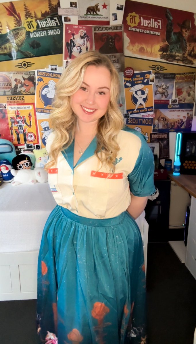 MoonlitCharlie tweet media