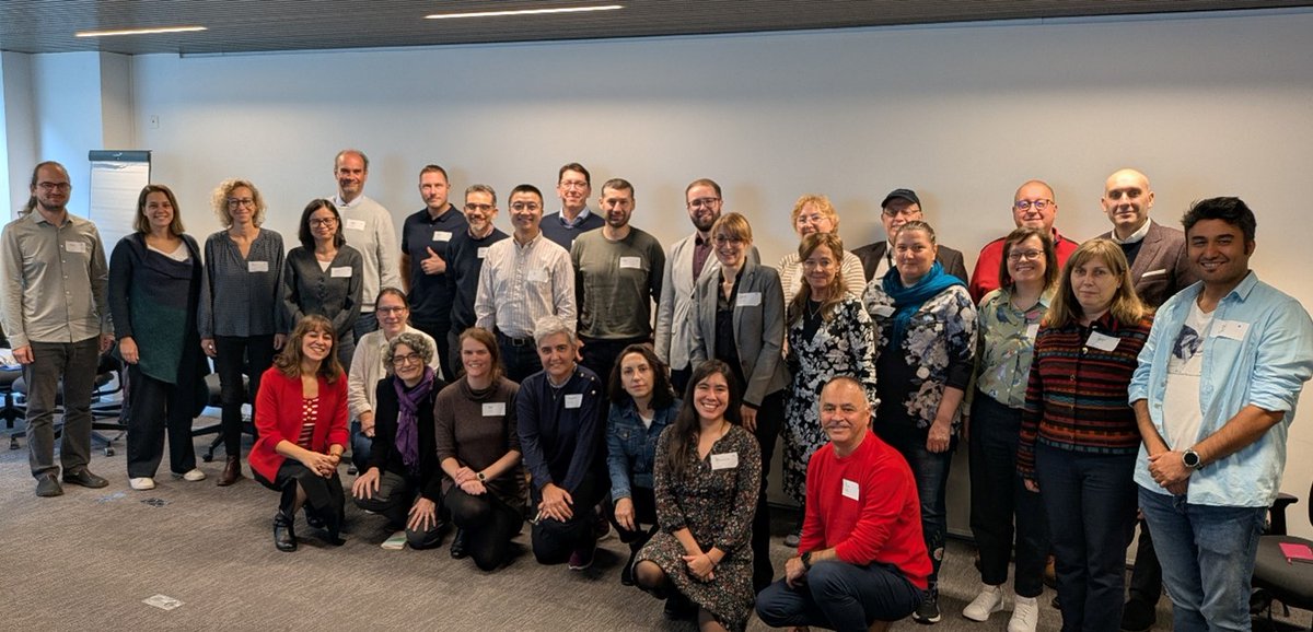 Biomedical Applications of Photoactive Compounds tweet media