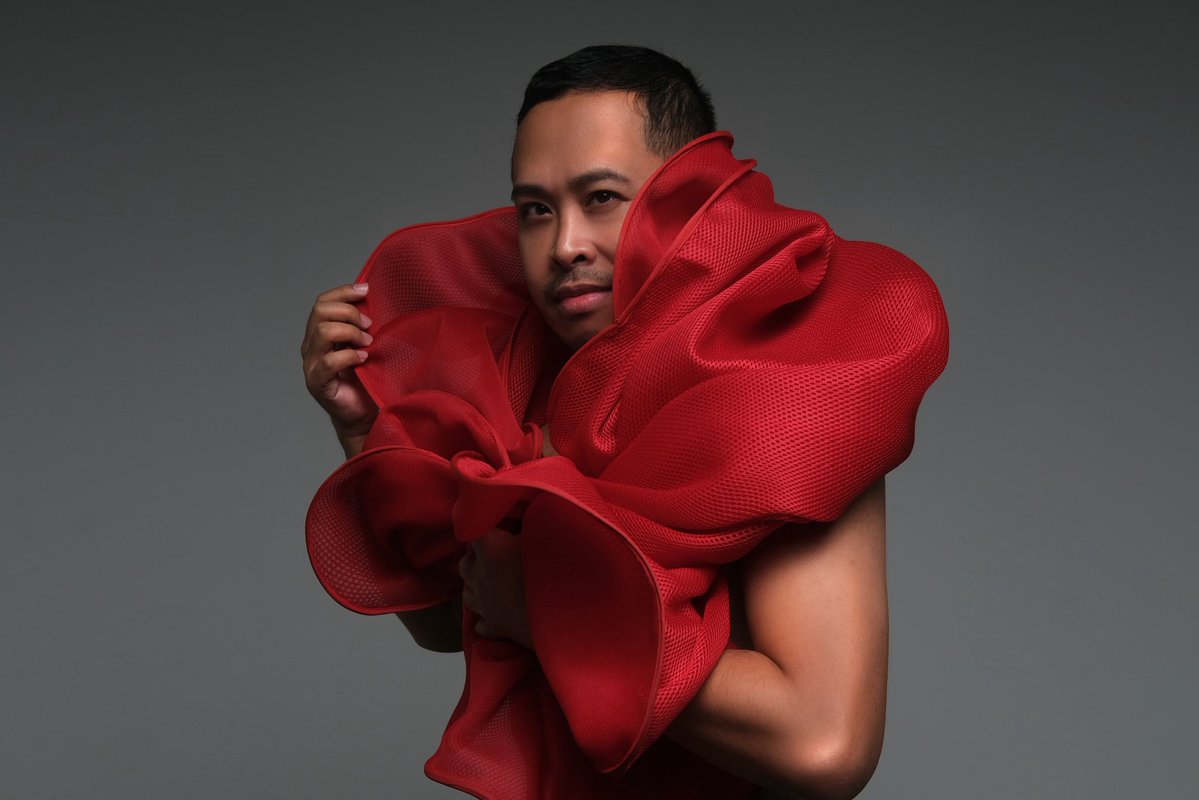 jamesabelc's tweet image. I am AMORPHOUS. I don’t need to fit anyone’s mold. I am bold, fluid, and undeniably valid, carving my own outline in this world. This World AIDS Day, let’s honor the diverse stories and lived experiences that shape HIV awareness.

#HSCAmorphous #HeadshotClinic #WAD2025