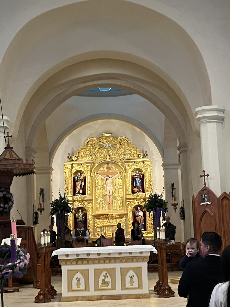 RealBenChurch's tweet image. Lovely first mass of advent today