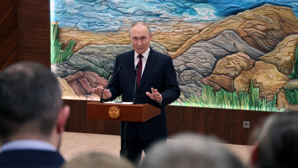 LNTribune's tweet image. Plan de paix : l’envoyé de #Trump va rencontrer #Poutine ce lundi
La Maison-Blanche confirme que Steve Witkoff se rendra à Moscou ce lundi pour présenter au président russe Vladimir Poutine la version remaniée du plan de paix voulu par Donald Trump.