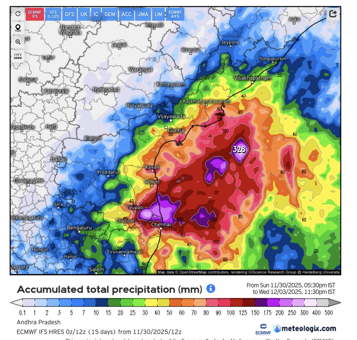 chennaiweather's tweet photo. Forecast: Rainfall possible for the next 2-3 days over the Extreme North Tamilnadu coast(mostly Tiruvallur, Chennai) and the South AP coast once the system weakens(may be tonight onwards)

Models approximate the accumulated quantum for the next 72 hours. https://t.co/PurQ65x5v1