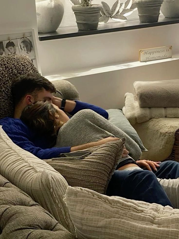 couldbeusvibes's tweet image. 