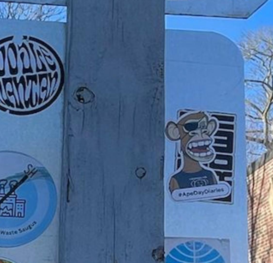 mgmm's tweet image. I gave these stickers out at #Apefest2025 and now one has been seen in the wild. Let me know if you see me anywhere. I left a few in Vegas too.
#ApeDayDiaries
