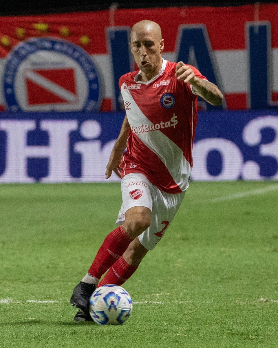 Lecanista's tweet photo. El único jugador de #AAAJ que entendió lo que se jugaba hoy. La rompió toda Fattori https://t.co/WgSBAhTh4b