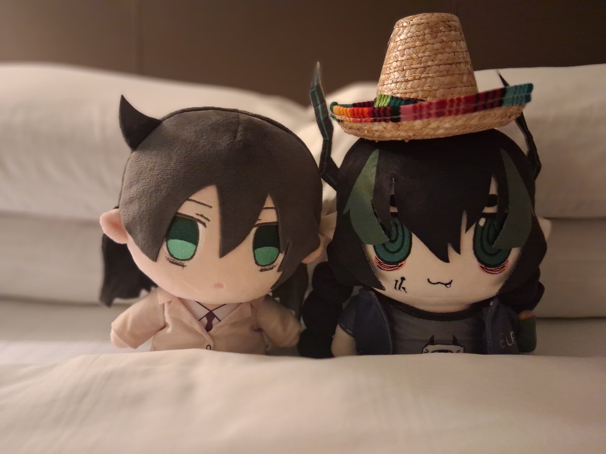 hawkco13's tweet photo. Vacation time https://t.co/FRo2NX4SKb