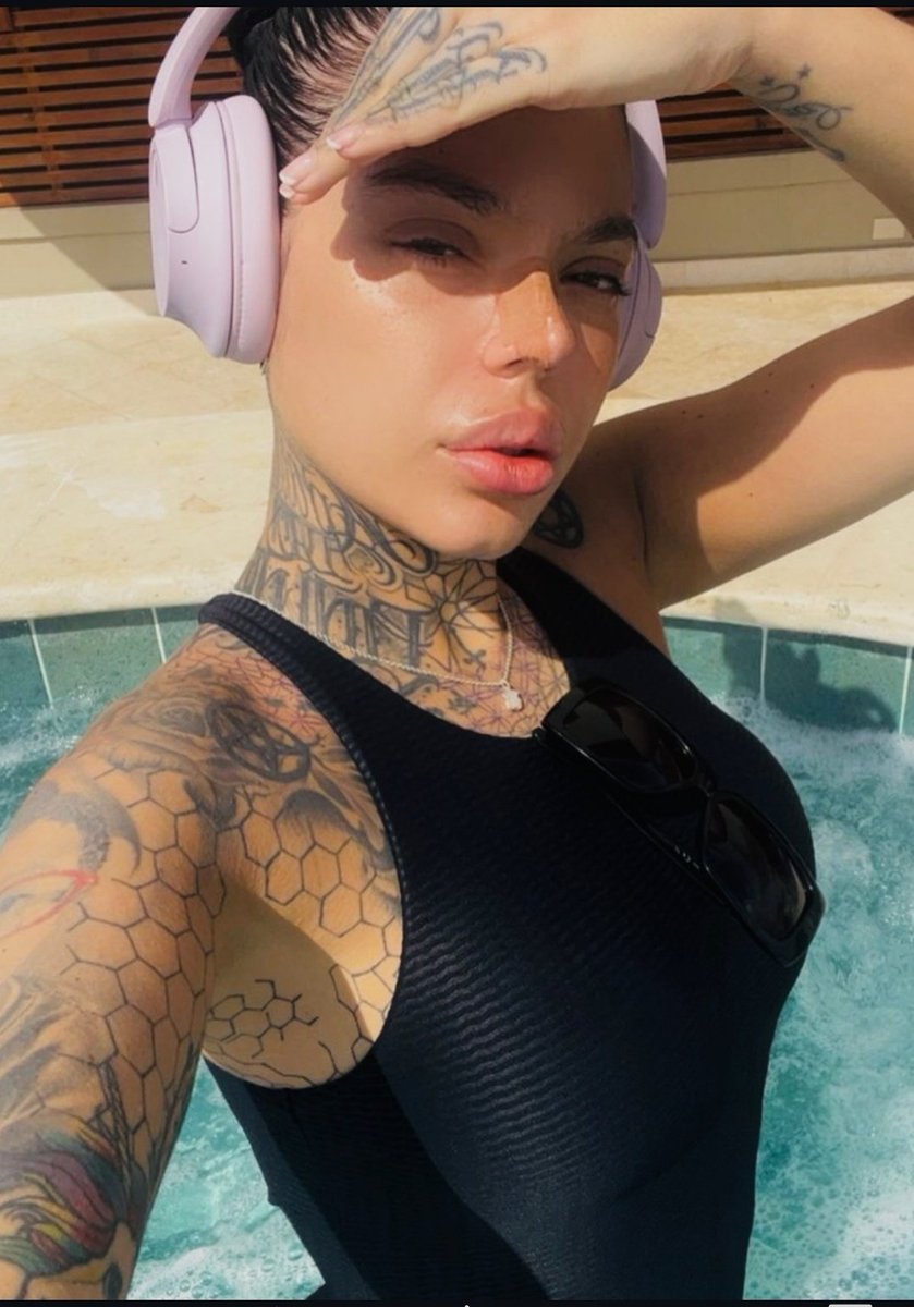 SDilbert39213's tweet image. El tormento tuyo se llama MELISSA GATE 🖤 👑 #pandillagatex