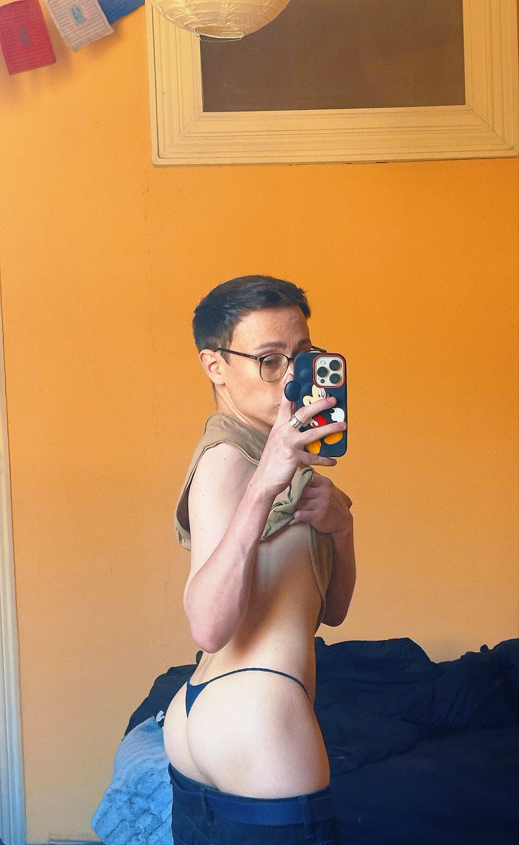 pov me regalas lencería para que te mande fotitos 😏🤭
#chudai