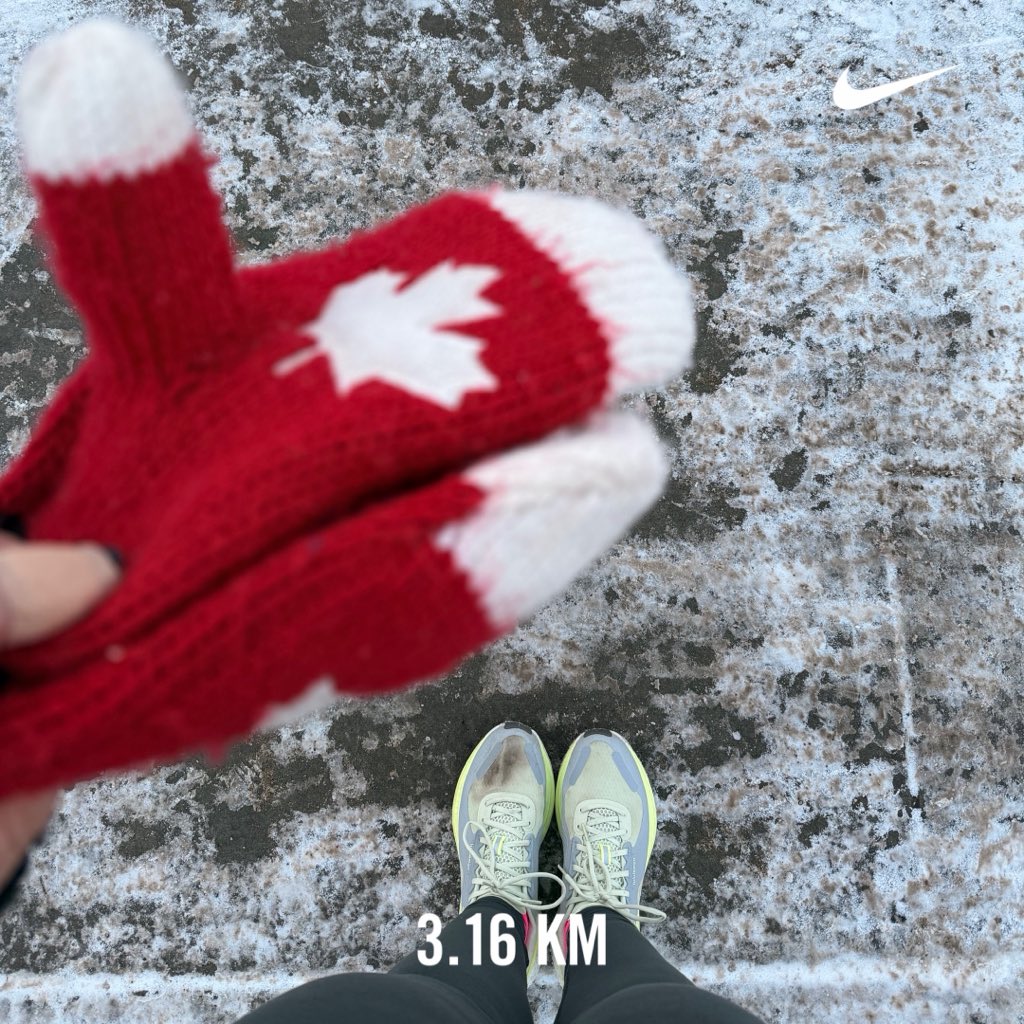 RunninOnCaramel's tweet image. Today’s run was a dud. I don’t know how others with asthma run in the cold but my lungs are like NOPE! I pretty much felt like I was one setting above power walking and it was a bummer. You win some you lose some! #yegvirtualrunningclub 🥶🩵😭☀️🌅🏃🏻‍♀️💪🏼 #yegrunning