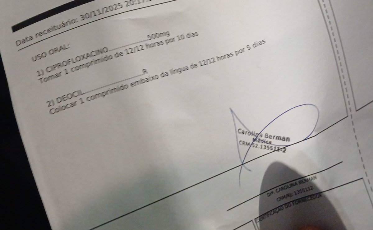Atualização: Falaram que não era torção testicular, se não a dor estaria mais insuportável, me deram 1 dia de atestado, amanhã vou no hospital que tem urologia