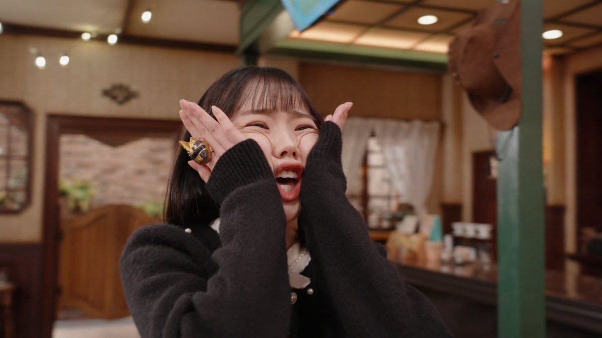 JoeSentai's tweet photo. She is so funny. https://t.co/ybebtJ4yy9