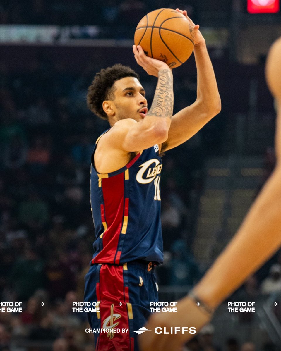 Rese knockin' em down from deep! 

@CLE_CLF | #LetEmKnow 