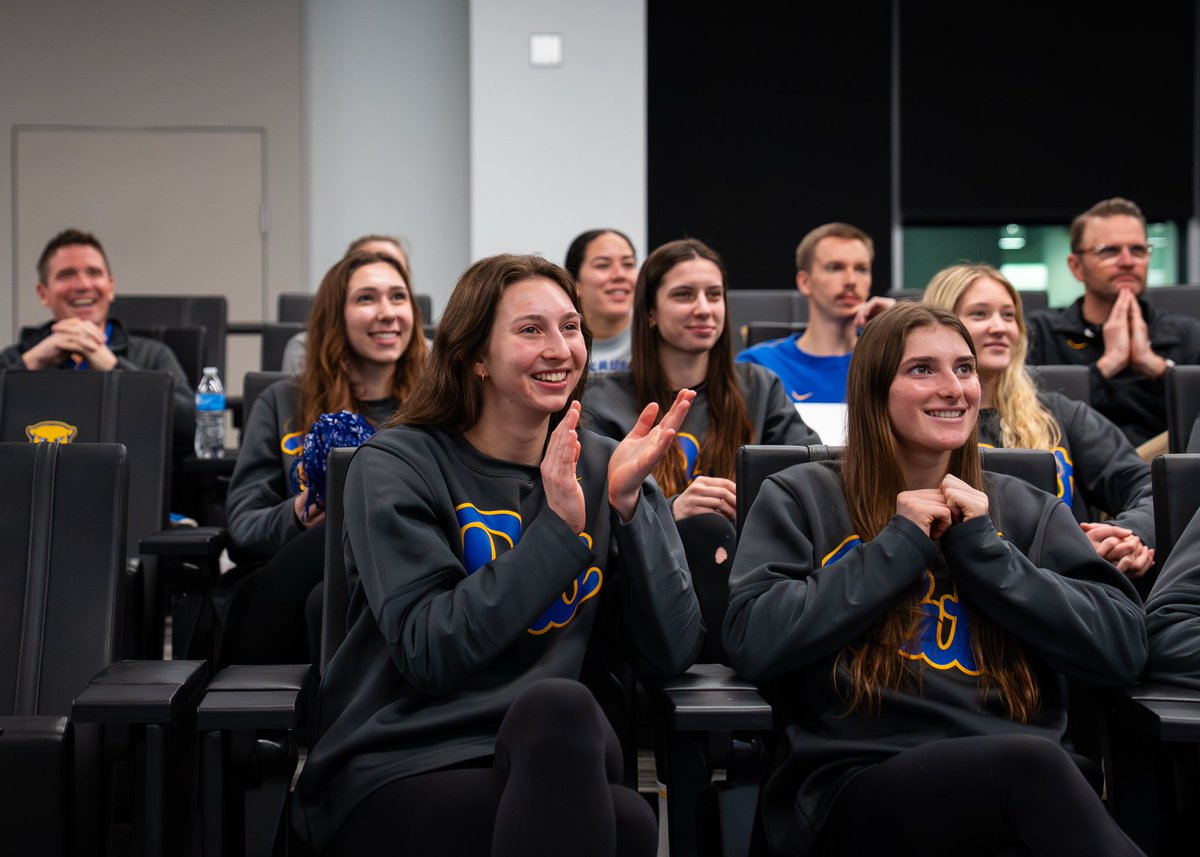 Pitt_VB's tweet photo. a new season starts now 🔥 https://t.co/pYnhVj6nvj