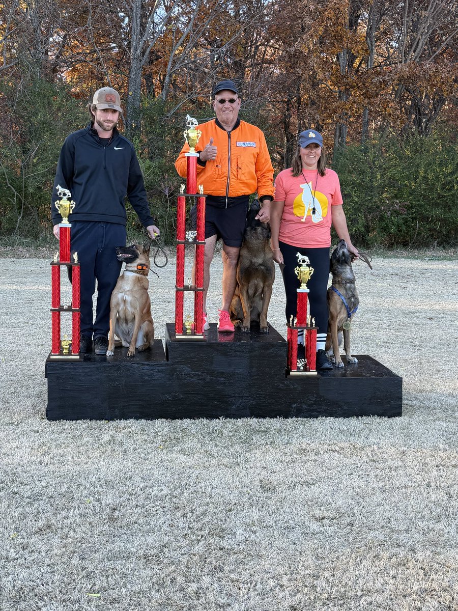 FredHassen's tweet photo. Yippee!!  I won the PSA Level 3 Dog Training World Championship!! https://t.co/jJ72JcSkzV