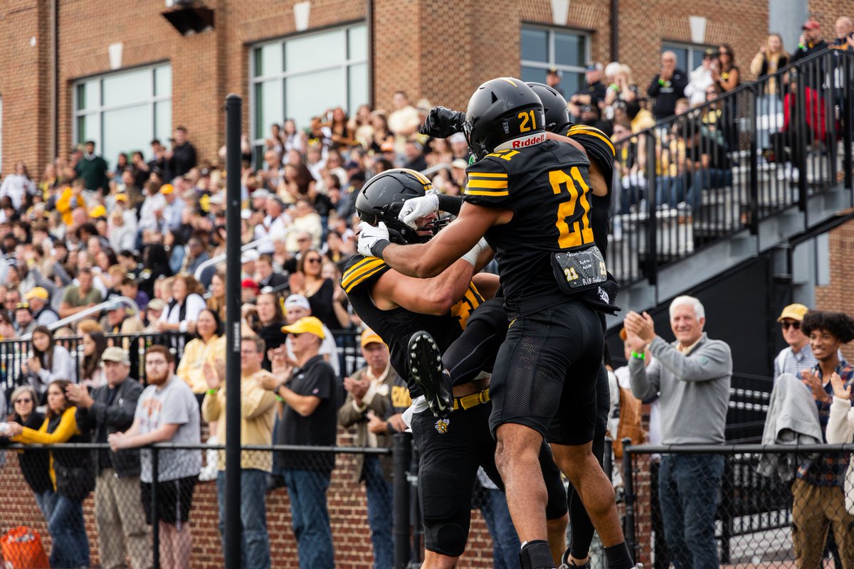 𝗥𝗔𝗡𝗗𝗢𝗟𝗣𝗛-𝗠𝗔𝗖𝗢𝗡 𝗙𝗢𝗢𝗧𝗕𝗔𝗟𝗟 tweet media