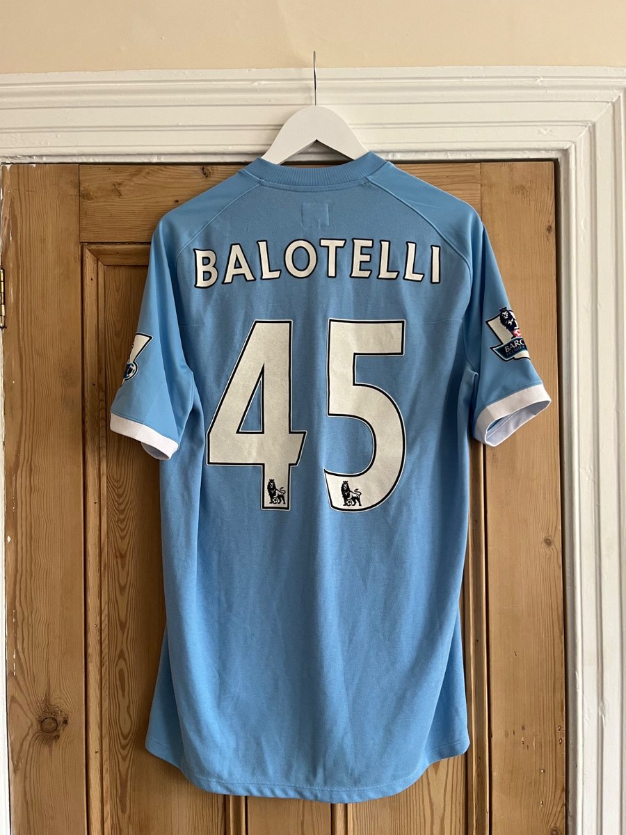 2010/11 Manchester City Match Worn Shirt - Mario Balotelli vs Newcastle 26/12/10

£66.08 currently

5 bids

Ends Fri 5th Dec @ 8:50pm

ebay.co.uk/itm/1979005880…

#ad #nufc