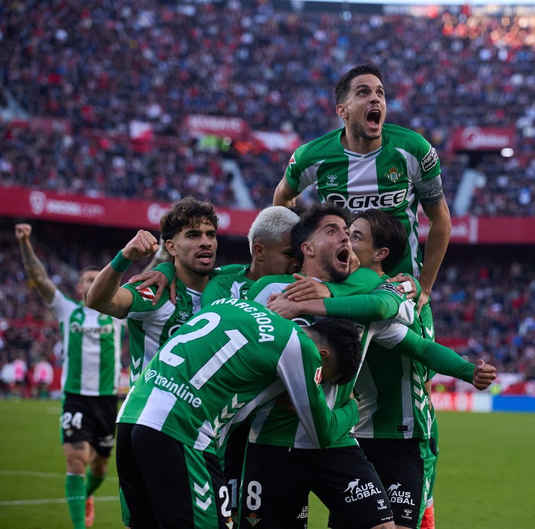 charquitopb's tweet photo. Magnífico día en verdiblanco. ¡Viva el Betis manquepierda! #algibenoregalapuntos https://t.co/75yGFXO0Ma