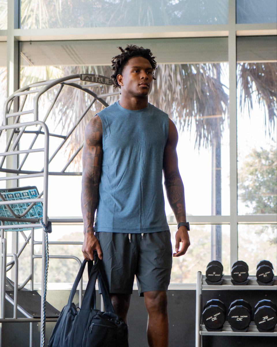 VB3_9's tweet photo. Getting in reps with @vuoriclothing #vuoriathlete https://t.co/bGGhvqt6Ir
