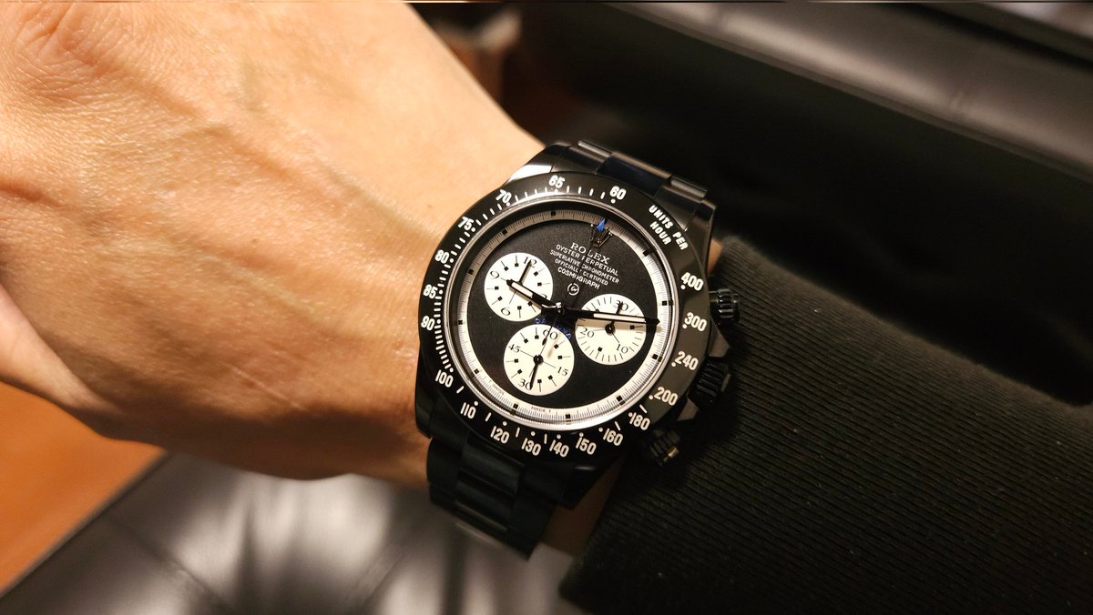 loewe0220's tweet image. みなさん、
おはようございます🙋‍♂

今日から12月❄
40代最後の年末なので
楽しい1ヶ月にしたいですねー(*^^*)

#DAYTONA
#Fragment
#ROLEX