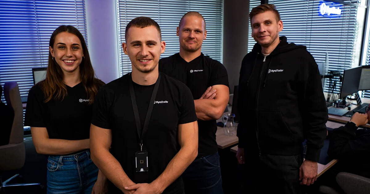 RealBitcoinLive's tweet image. 📰 Breaking news: The digital asset market is entering a new era. Precision and algorithmic strategies are now key drivers of substantial returns, moving beyond traditional spot holdings. Stay ahead in this evolving landscape.

#CryptoEvolution #DigitalAssets #AlgorithmicTrading…