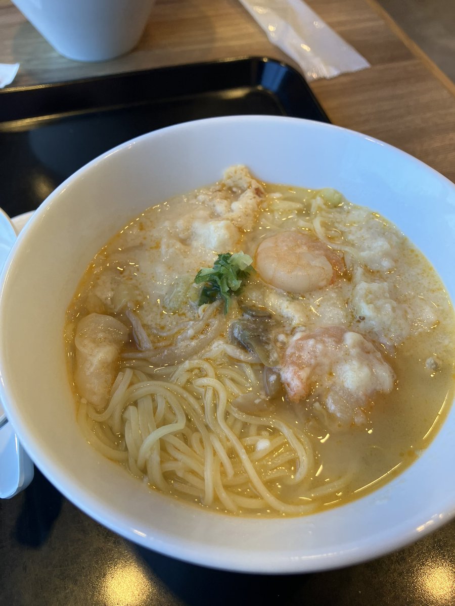 ミスドの麺類めっちゃうまかったのツイートしようとして忘れてた。