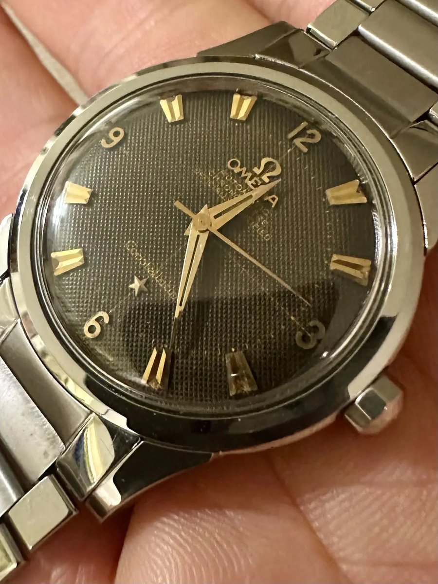 omegaforums's tweet photo. An Epic #Omega #Vintage #Constellation Ref 2887 Black Gilt Textured Dial with gold hardware in razor sharp stainless steel case, with flat link 1035 bracelet by #Omegaforums member gbesq, simply one of the best 50s Omega Dress watches 
https://t.co/C7UJ0L4xEw https://t.co/WmoHIJXFg9