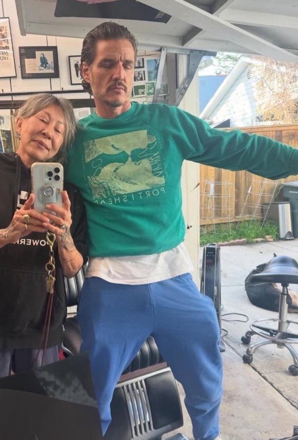 yapperpascal's tweet image. he’s been diagnosed with a chronic, incurable case of being stupidly hot.