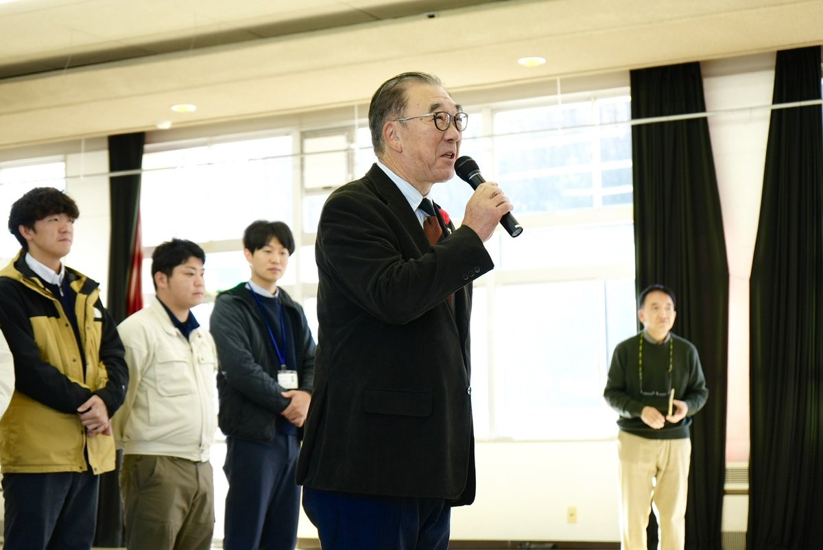 IwakiFcOfficial's tweet photo. ホームタウン #川内村 遠藤村長を表敬訪問させていただきました。
ありがとうございました🔴🔵
#iwakifc #いわきFC https://t.co/TB5JbuCeNQ