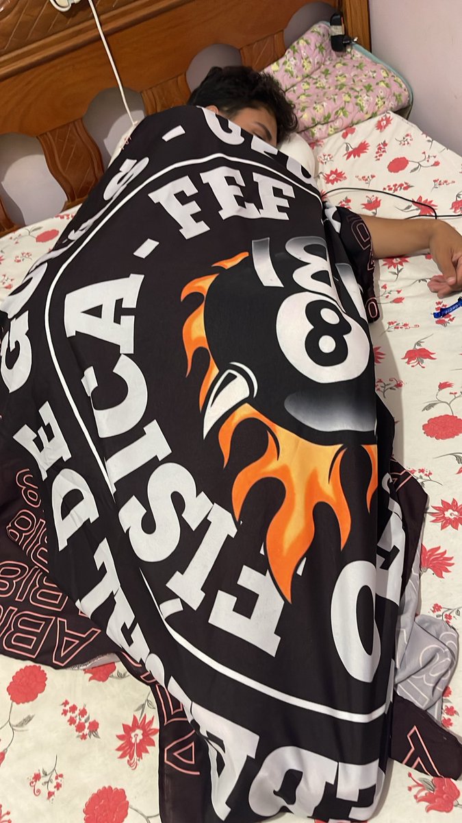 Franklyn6Felipe's tweet photo. Tá com frio aí ABI 8? Pq por aqui eu tô quentinho 🙏🏻 https://t.co/7hWzOpLyuB