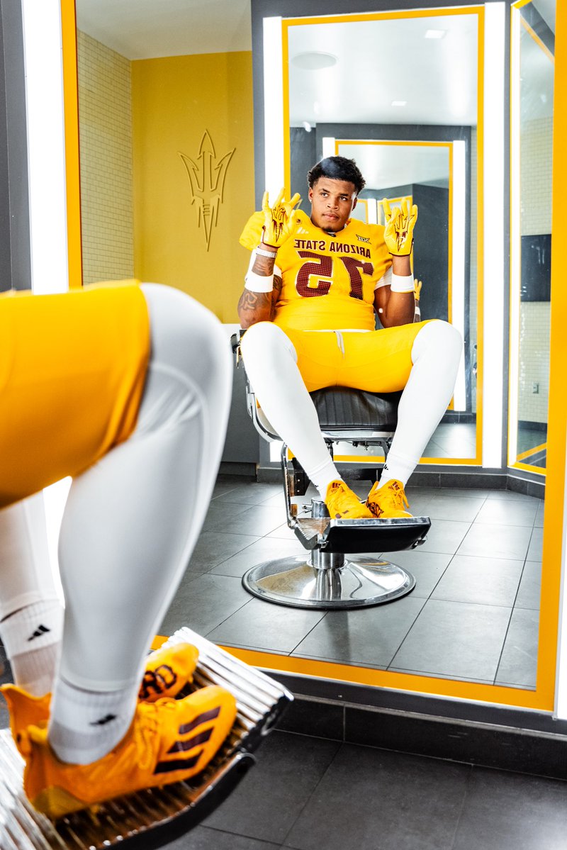 JarmaineMitche2's tweet image. Had a great official visit at ARIZONA STATE this weekend🔱🔱 @TyBarret @CoachTuitele @coachfleming17 @CoLinFootball