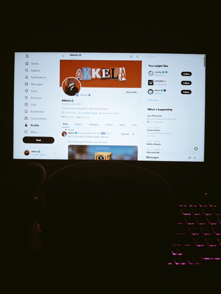 started my day at 6 am with a cup of green tea

i was called to work today, so i'll be busy

good morning ct