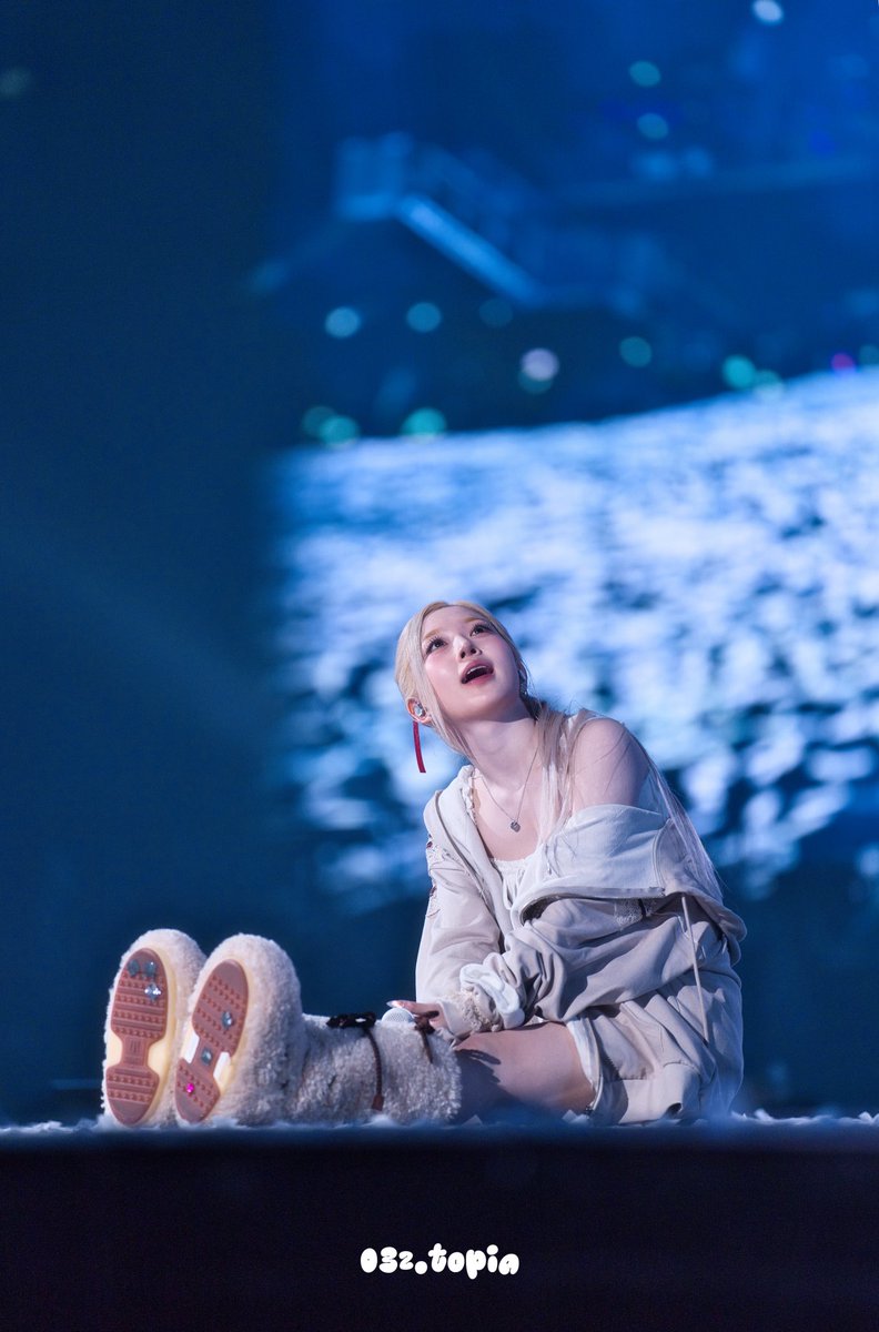 03ztopia's tweet image. 251130 Day2 🐻‍❄️

해원아 봤어? 얼마나 많은 사람들이 너를 응원하는지

#NMIXX #엔믹스
#haewon #해원 #吳海嫄 #nmixxhaewon #500won