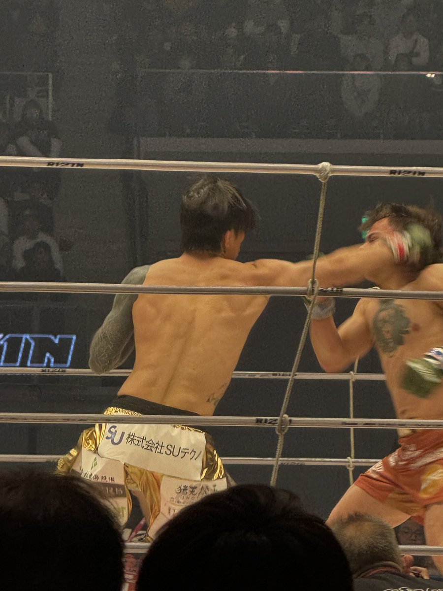 伊藤裕樹vsララミー 今年のRIZINを振り返るとこの試合が一番記憶に残ってる